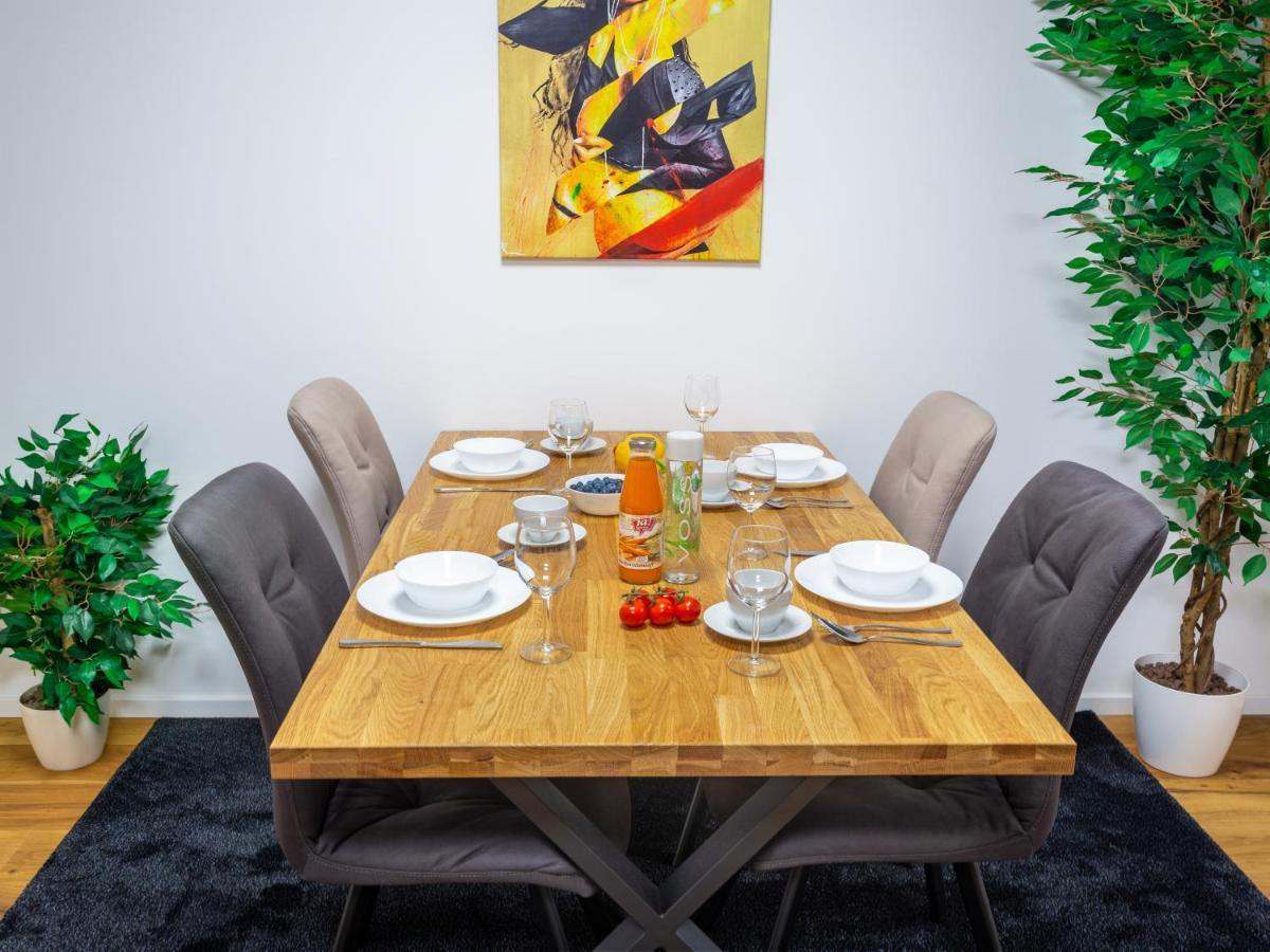 Mark'S Penthouse Apartments Managed By Sky9 Apartments 비엔나 외부 사진
